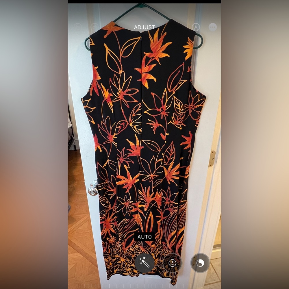💐Spring Sale🌷Debra Michaels Sundress w/zipper in back. Slit left side
